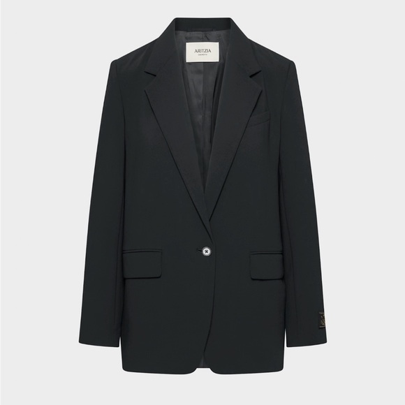 Aritzia Jackets & Blazers - Aritzia Black Generation Blazer